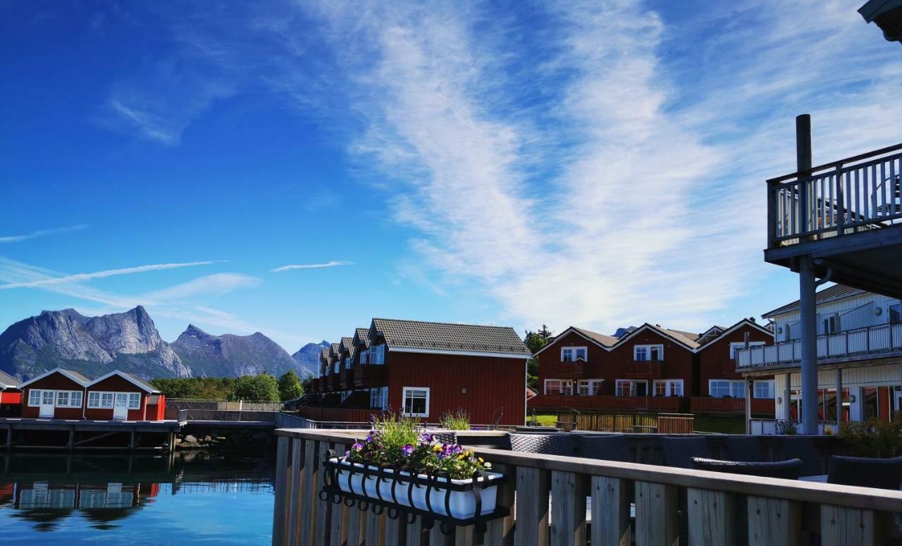 Kjerringoy Bryggehotell Hotell 4*